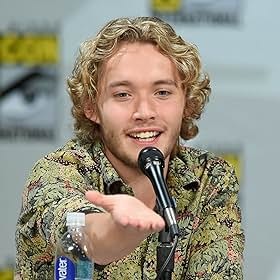 Toby Regbo
